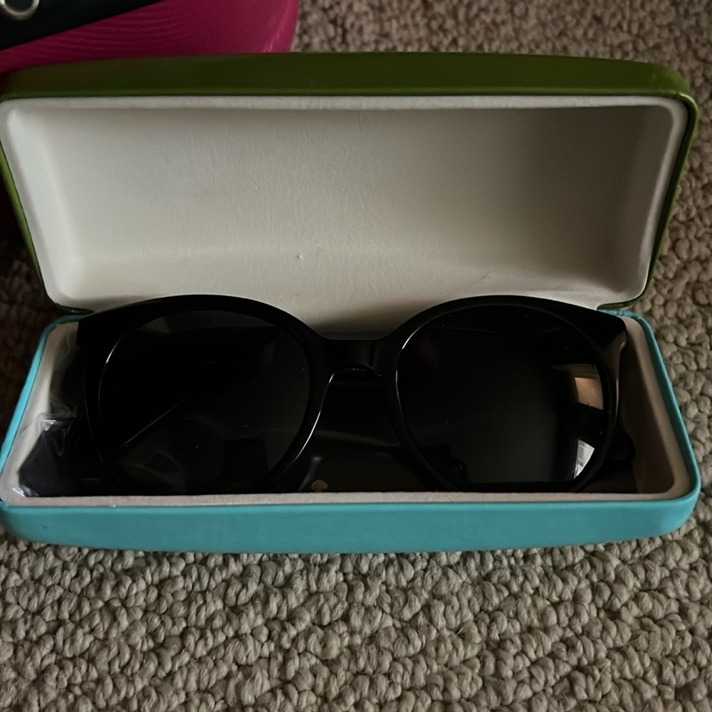 black kate spade sunglasses